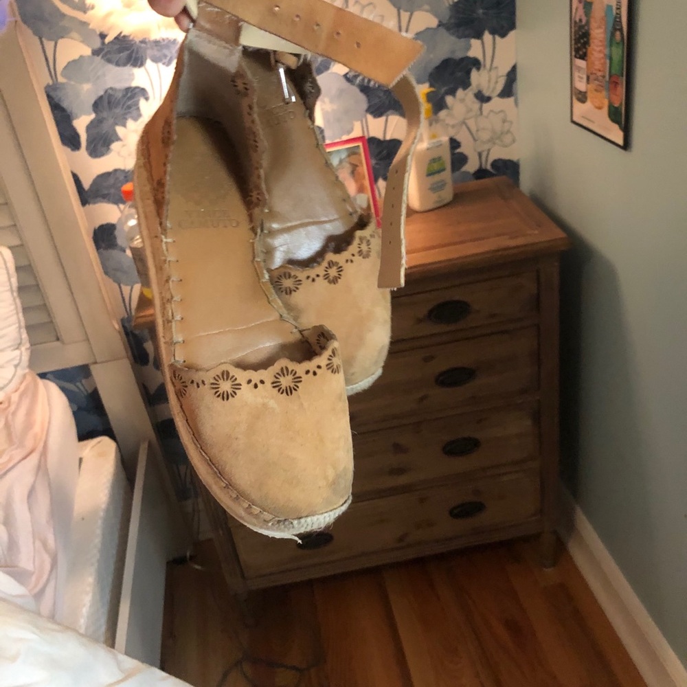 Vince camuto sandals